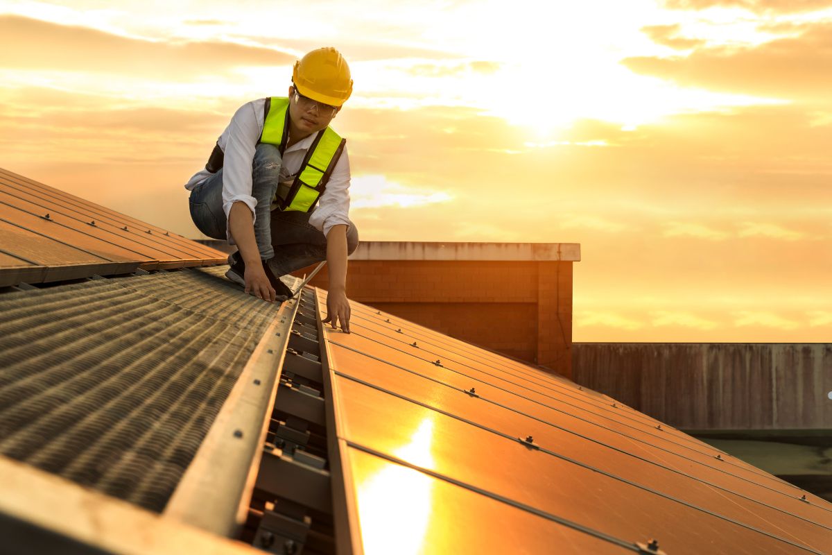 Increasing the Lifespan of Your Roof